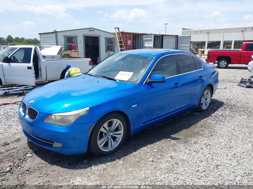 2010 BMW 528I auction photo 2