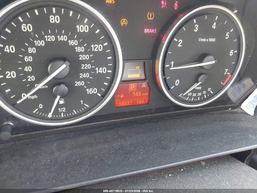 2010 BMW 528I auction photo 7