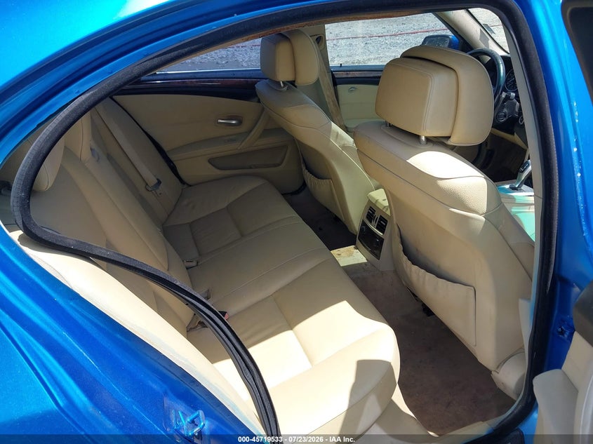 2010 BMW 528I auction photo 8