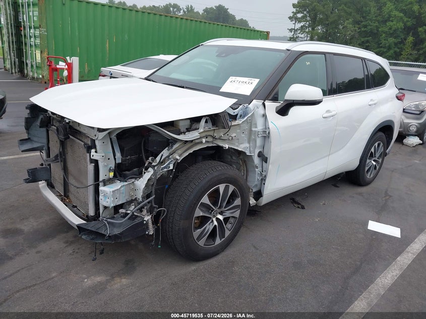 Vin: 5tdgzrah6ns119074, lot: 46218217, toyota highlander xle 20222