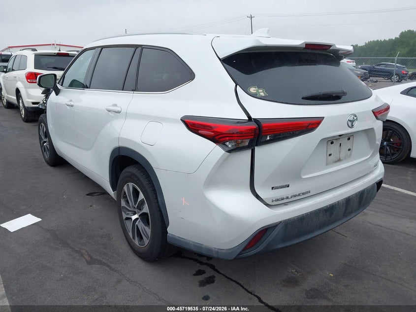 Vin: 5tdgzrah6ns119074, lot: 46218217, toyota highlander xle 20223