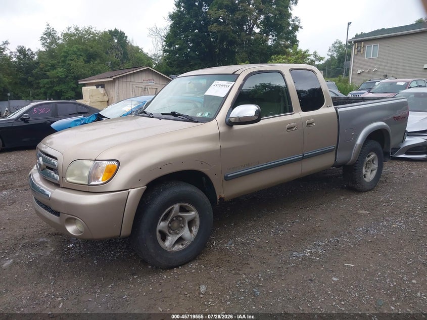2003 TOYOTA TUNDRA auction photo 2