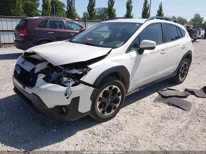 2022 Subaru XV, Front End, IAAI, VIN JF2GTAPC3N8234719 — photo 2