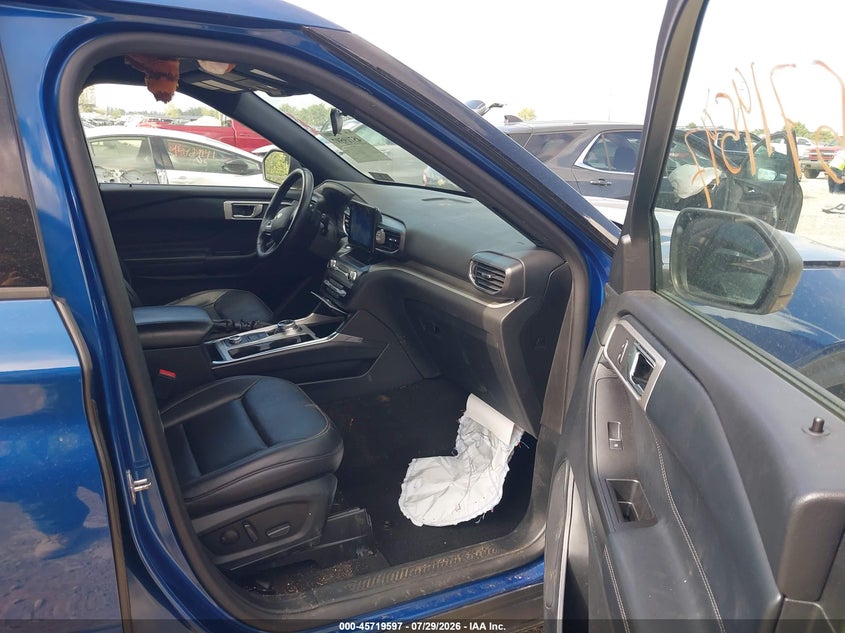 2020 FORD EXPLORER auction photo 5