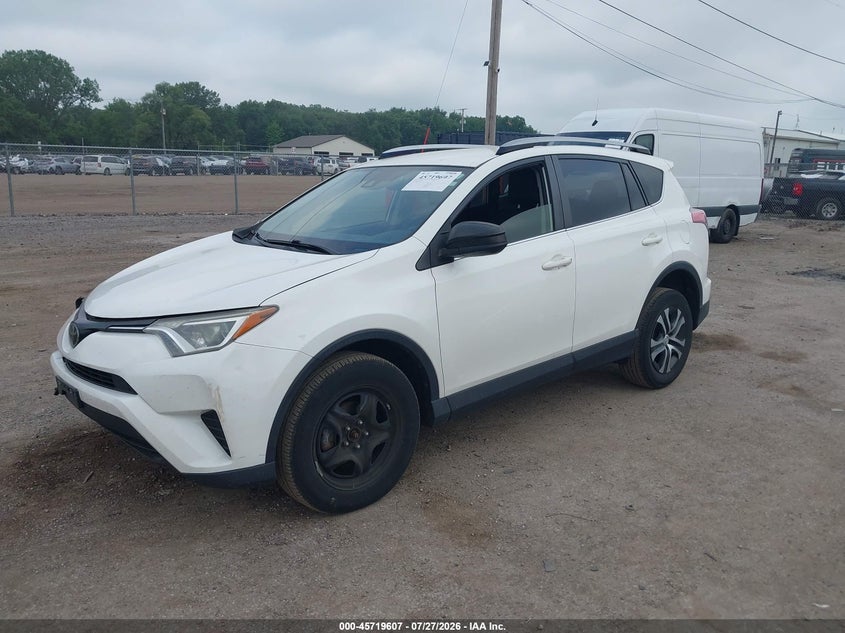 TOYOTA RAV4 - zdjęcie 2