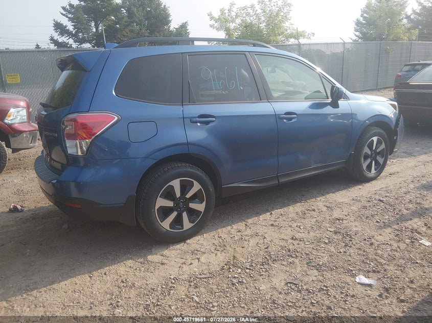 2018 SUBARU FORESTER auction photo 4