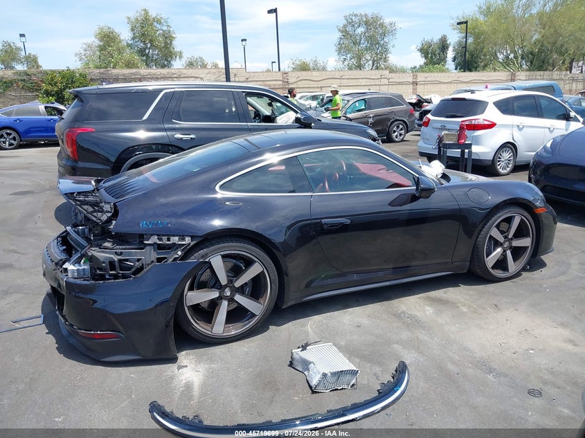  911