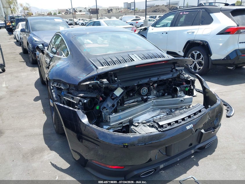 2025 PORSCHE 911 auction photo 6