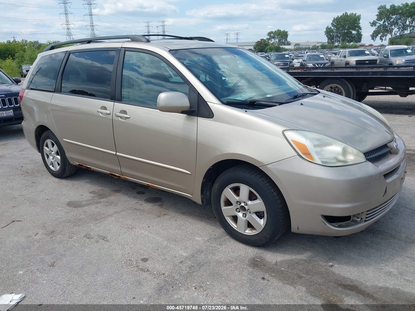 2004 Toyota Sienna
