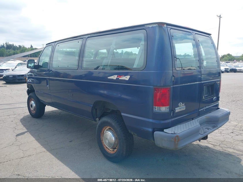 2006 FORD E-350 SUPER DUTY auction photo 3