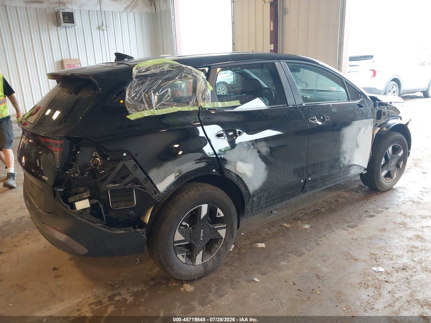 2026 KIA SPORTAGE auction photo 4