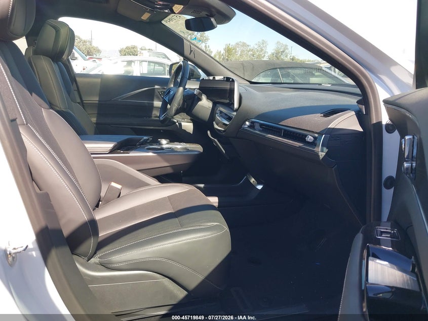 2026 CADILLAC LYRIQ auction photo 5