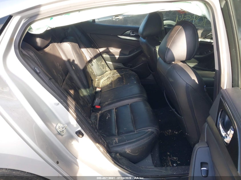 2019 NISSAN MAXIMA auction photo 8