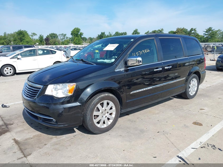 Vin: 2c4rc1cg0cr135342, lot: 46218548, chrysler town & country touring-l 20122