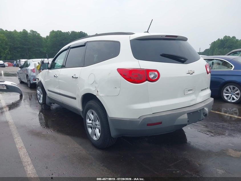 Vin: 1gnkreedxbj415810, lot: 46218601, chevrolet traverse ls 20113