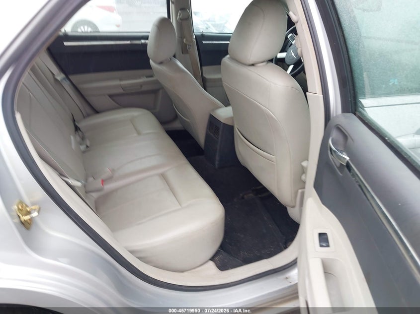 2007 CHRYSLER 300 auction photo 8