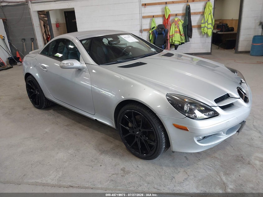 2005 MERCEDES-BENZ SLK 350