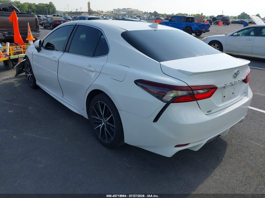 Vin: 4t1g11ak2pu821858, lot: 46218676, toyota camry se 20233