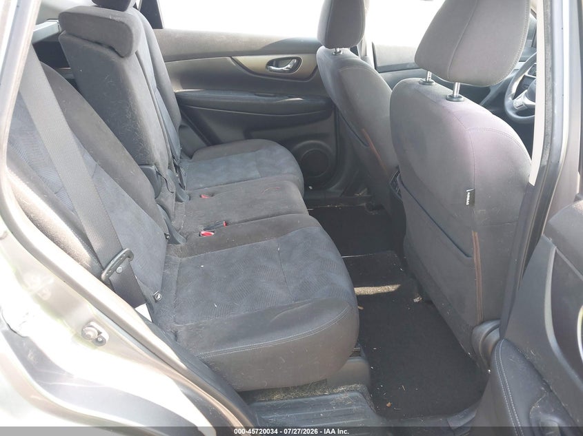 2015 NISSAN ROGUE auction photo 8
