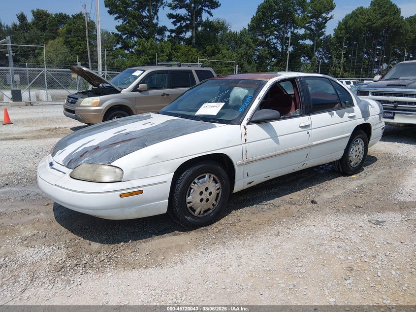1995 CHEVROLET LUMINA auction photo 2