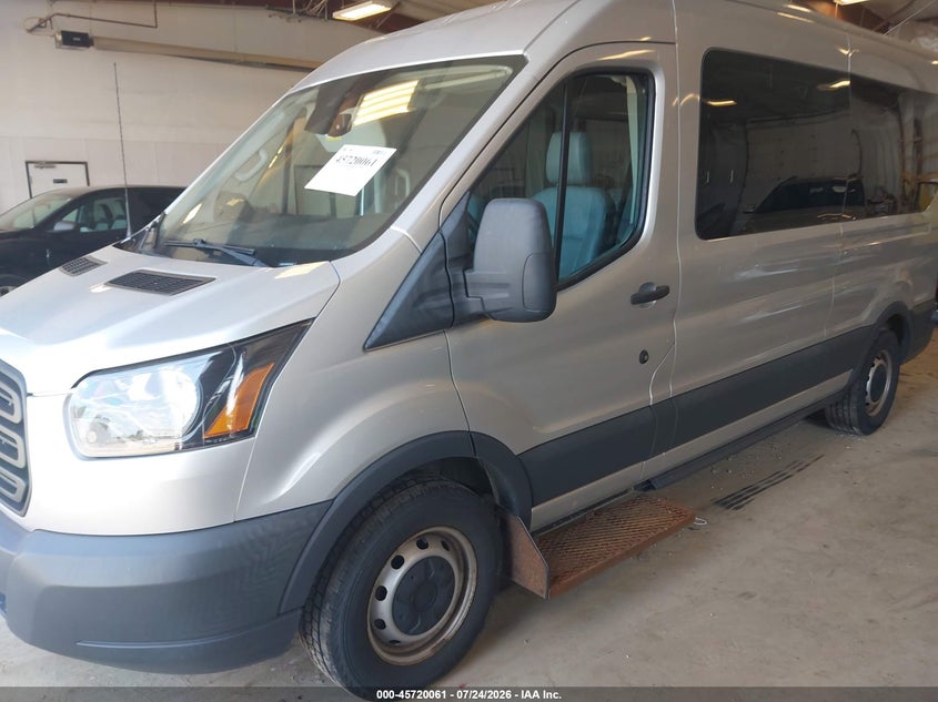 Vin: 1fbzx2cm8jkb40563, lot: 46218743, ford transit-350 xl 20182