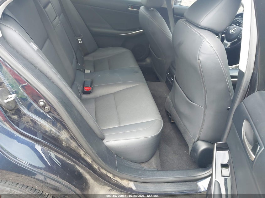 LEXUS IS 300 - zdjęcie 8