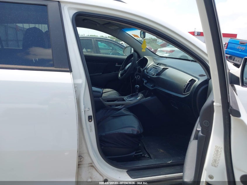 2014 KIA SPORTAGE auction photo 5