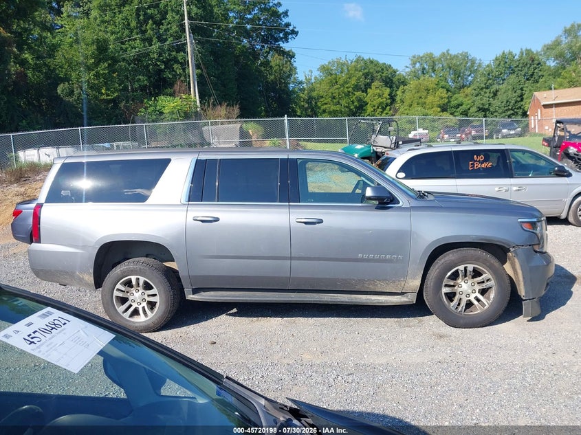 CHEVROLET SUBURBAN - zdjęcie 14