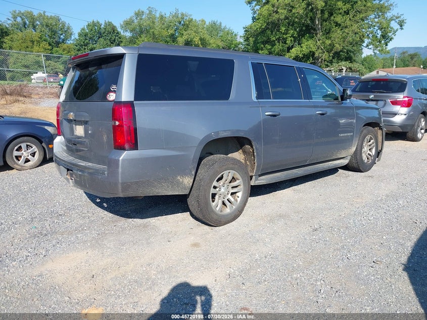 CHEVROLET SUBURBAN - zdjęcie 4