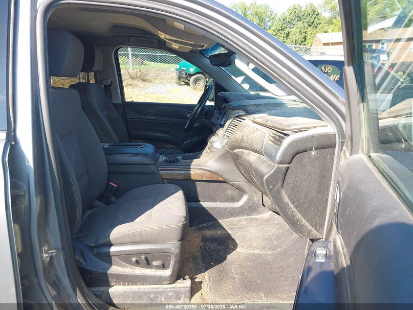 CHEVROLET SUBURBAN - zdjęcie 5