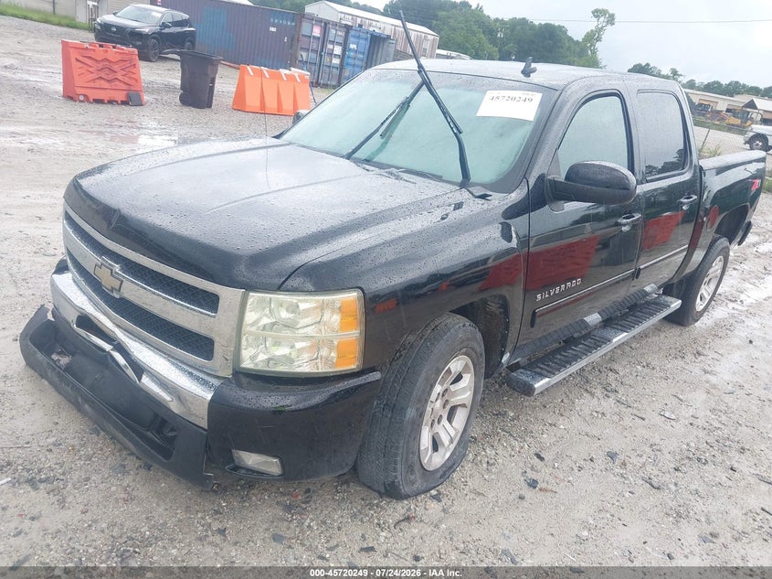 2011 CHEVROLET SILVERADO 1500 auction photo 2