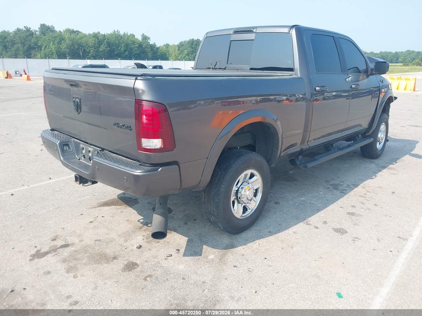 Vin: 3c6ur5fj8jg175539, lot: 46218932, ram 2500 laramie  4x4 6'4 box 20184