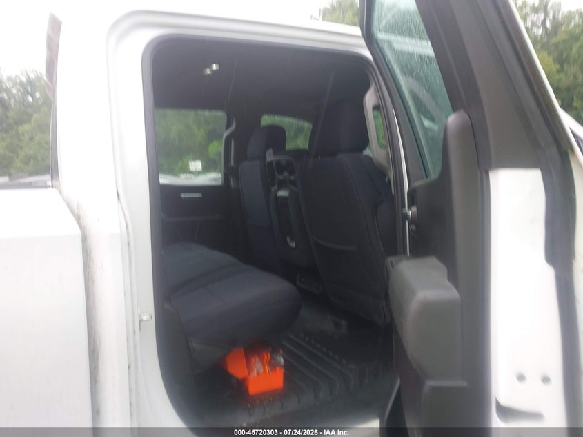 2019 CHEVROLET SILVERADO 1500 auction photo 8