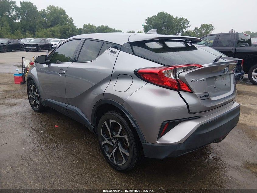 2019 TOYOTA C-HR auction photo 3