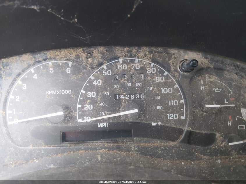 2000 MAZDA B3000 auction photo 7