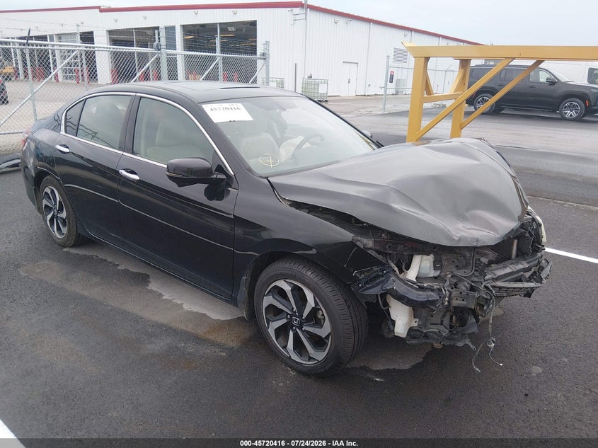 2017 HONDA ACCORD auction photo 1