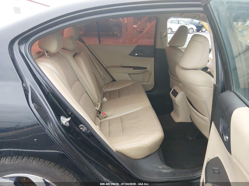 2017 HONDA ACCORD auction photo 7