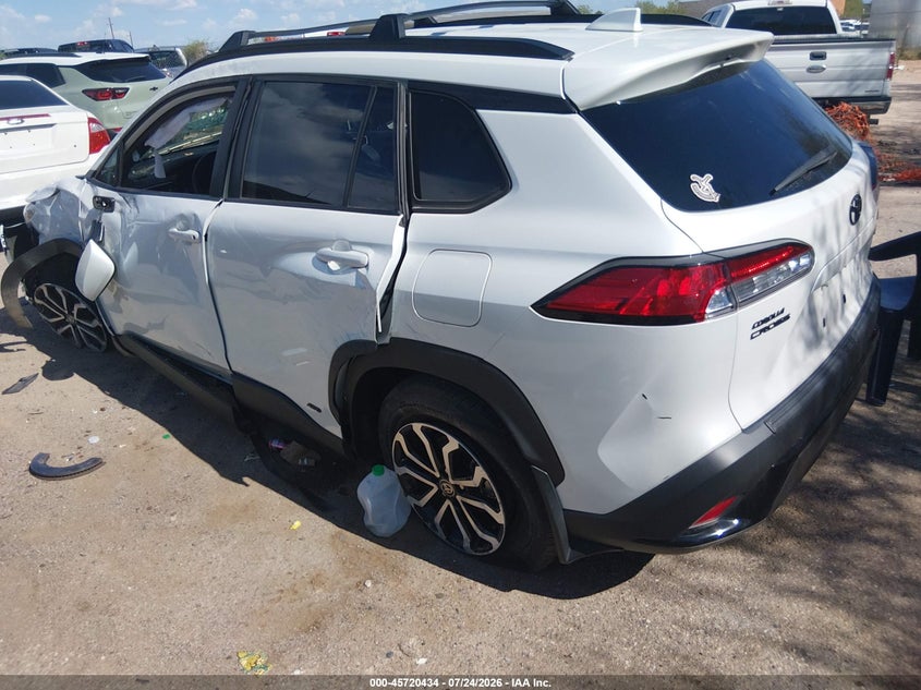 2023 TOYOTA COROLLA CROSS HYBRID auction photo 3