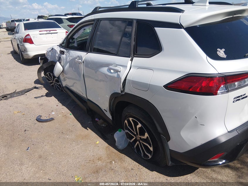 2023 TOYOTA COROLLA CROSS HYBRID auction photo 6