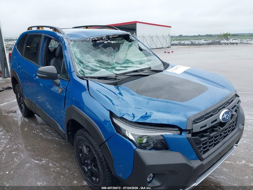 2025 SUBARU FORESTER auction photo 6