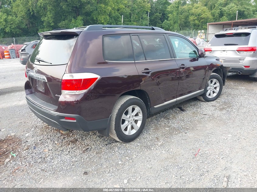 Vin: 5tdbk3eh7cs171672, lot: 46219200, toyota highlander base v6 20124