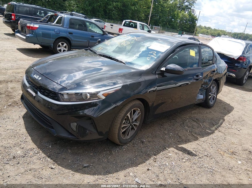 2024 KIA FORTE auction photo 2
