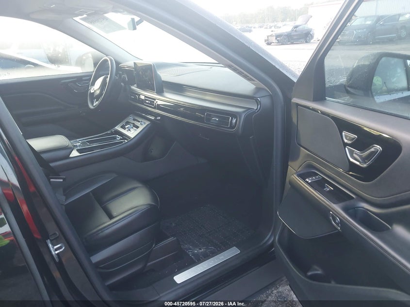 LINCOLN AVIATOR 2022 VIN 5LM5J0XC4NGL11599