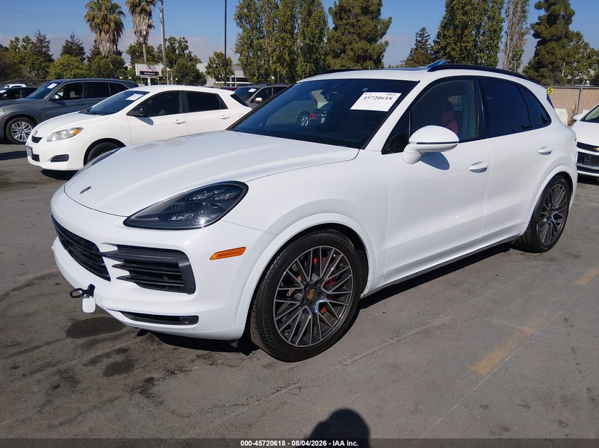 2019 PORSCHE CAYENNE auction photo 2