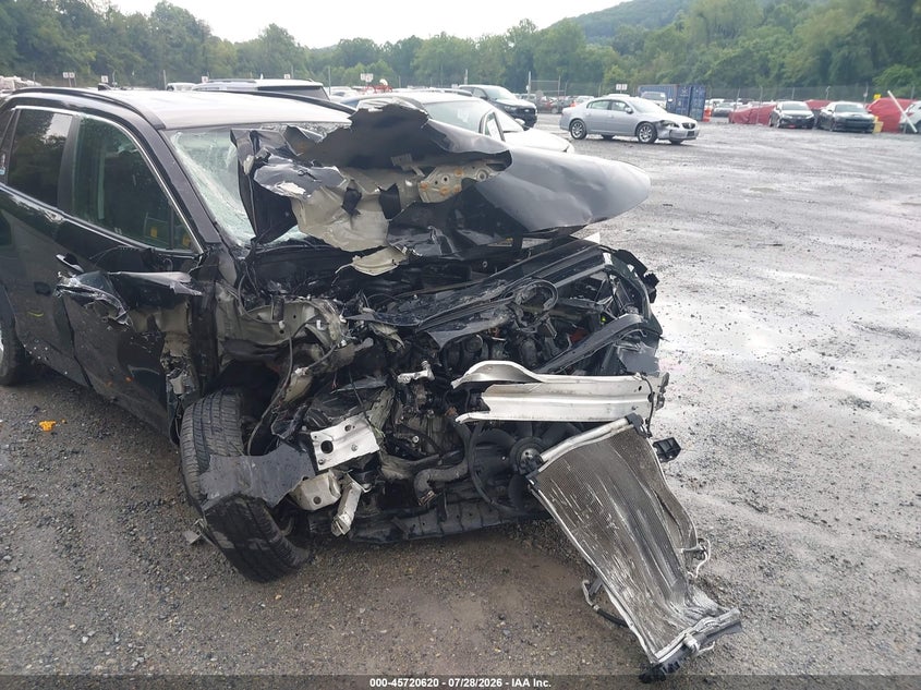 2021 TOYOTA RAV4 auction photo 6