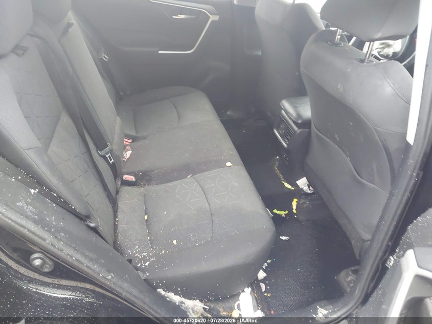 2021 TOYOTA RAV4 auction photo 8
