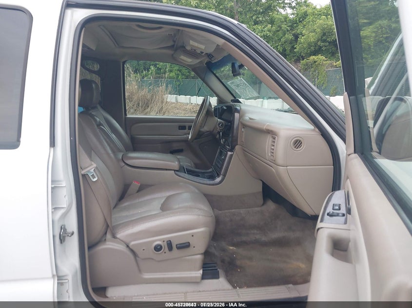 2004 GMC YUKON SPORT UTILITY VEHICLE 6.0L V-8 325HP