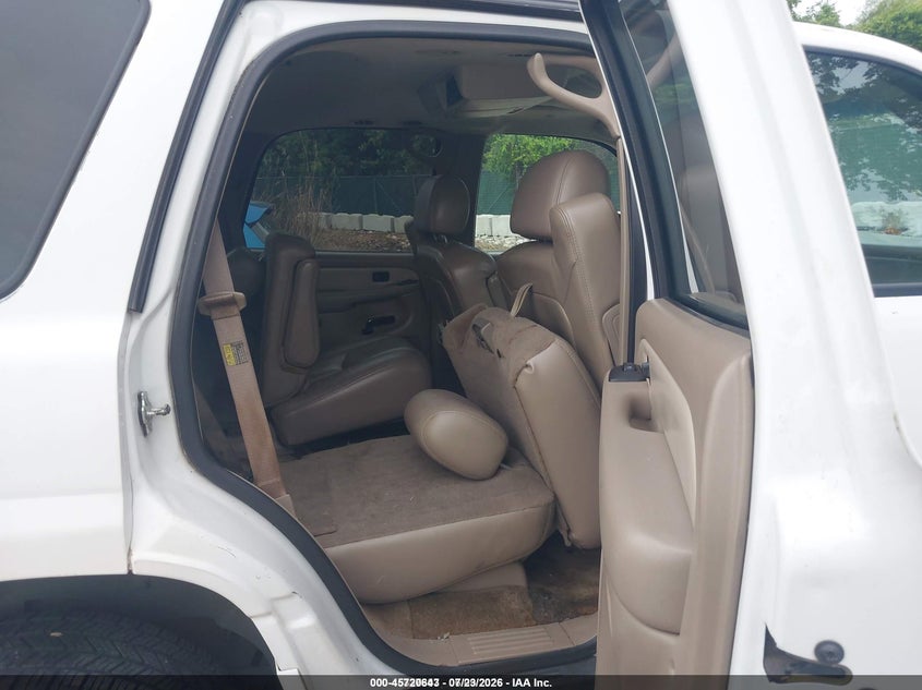 2004 GMC YUKON SPORT UTILITY VEHICLE 6.0L V-8 325HP