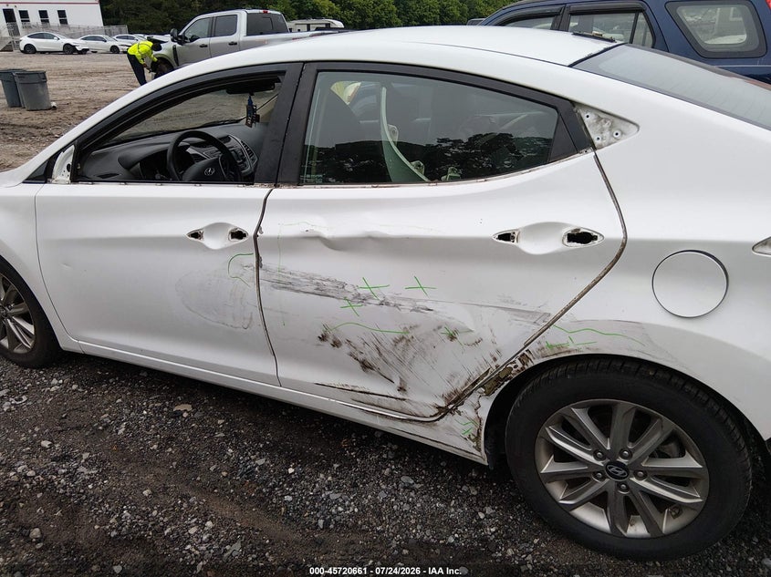 HYUNDAI ELANTRA 2016 VIN 5NPDH4AE5GH742953