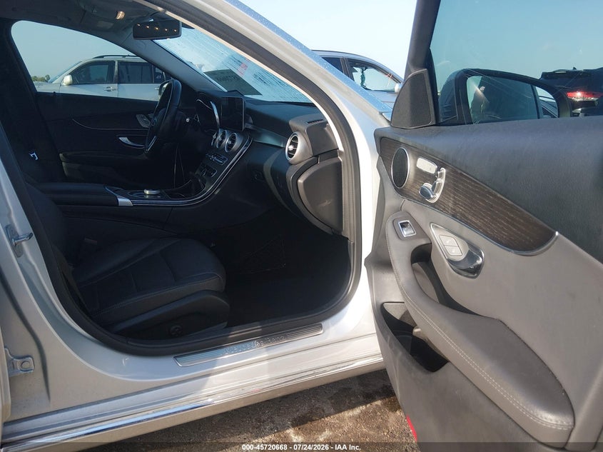 MERCEDES-BENZ C 300 2020 VIN 55SWF8DB7LU327969